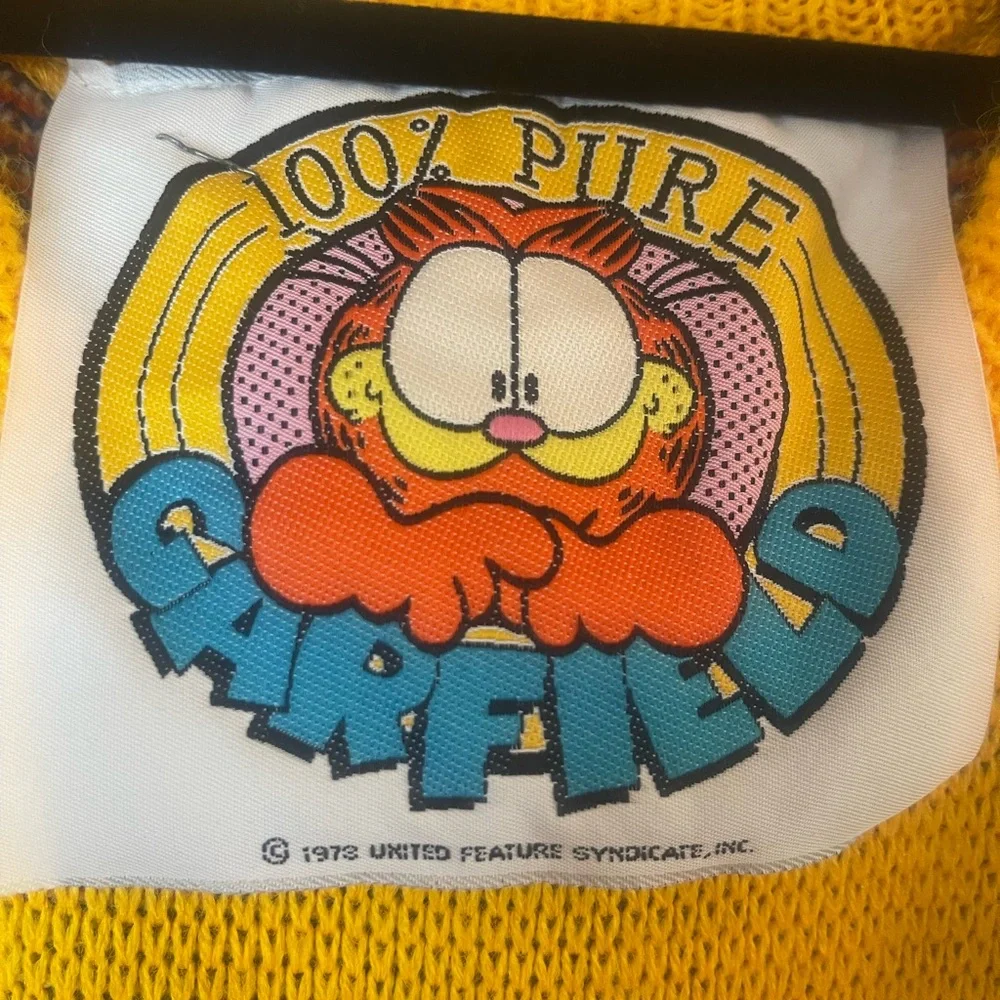 SOLD-Rare Vintage 1973 Garfield, The big cat sweater - Picture 3 of 9